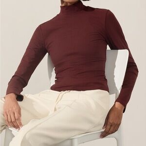 Athleta Signature Rib Turtleneck in Garnet